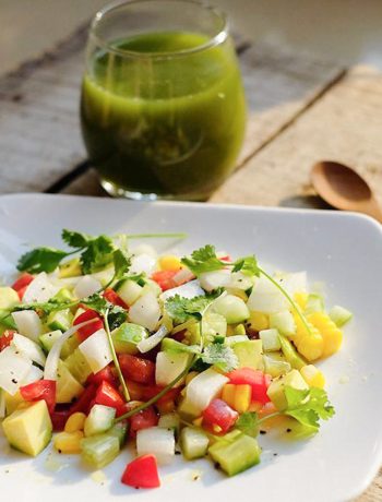 green-juice-or-salad